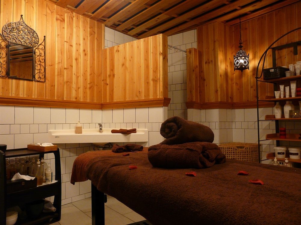 Brit Hotel Du Ban Chaudes-Aigues Eksteriør bilde