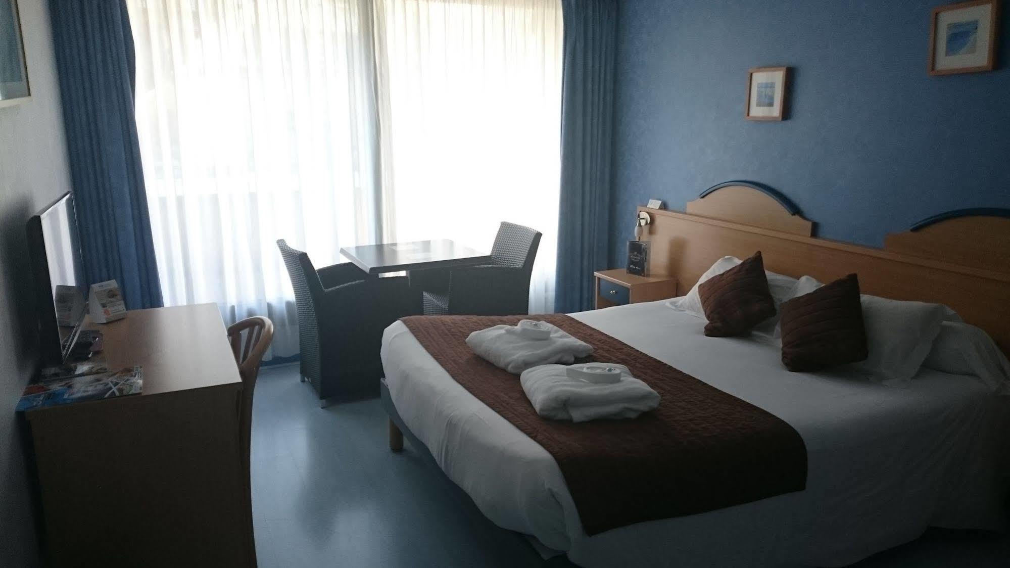 Brit Hotel Du Ban Chaudes-Aigues Eksteriør bilde
